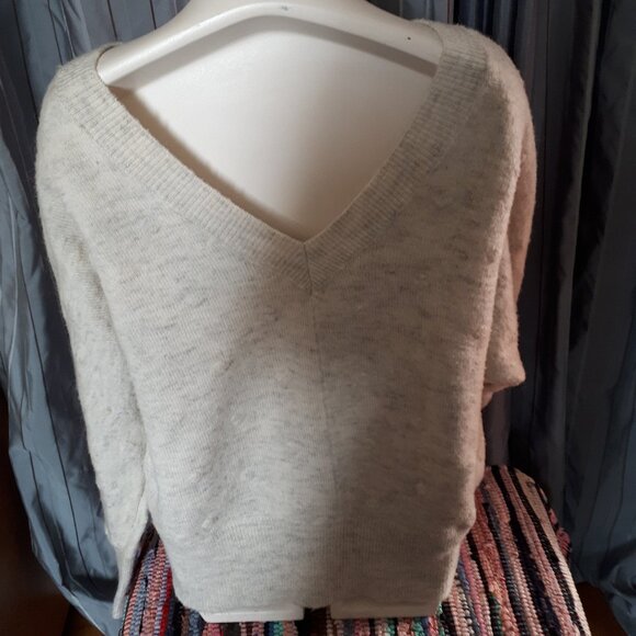 Sweater  -  Sz. L - William Rast - Ivory/Grey - Alpaca Blend - Picture 2 of 4